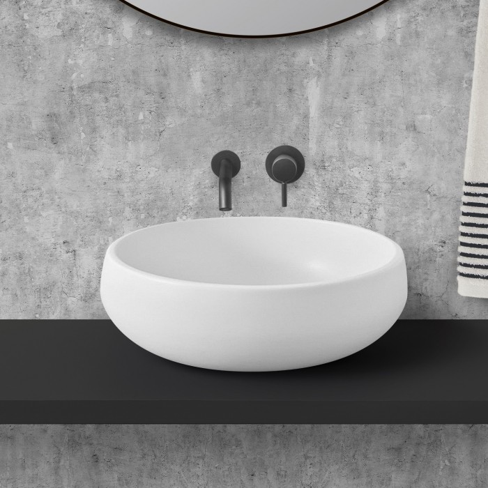 Cemento industrial oscuro. Vinilo lavable autoadhesivo para paredes de azulejos en baños, aseos, duchas, bañeras, gris. Lokoloko